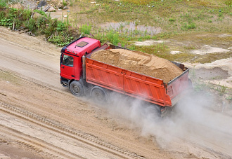 самосвал песка самосвал песка